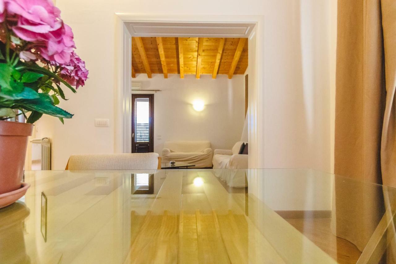 Pensión Isola Dei Sogni 4*